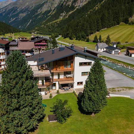 Gletscher-Landhaus Brunnenkogel Sankt Leonhard im Pitztal Dış mekan fotoğraf